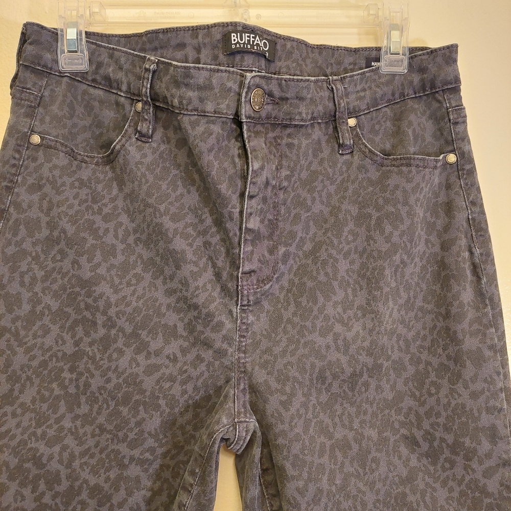 Buffalo David Bitton Gray Leopard Animal Print Hanna High Rise Skinny Jean. 12
